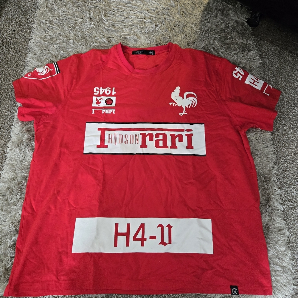 Hudson Shirt Bundle One With Red Graphic T-Shirt with Rooster Design
